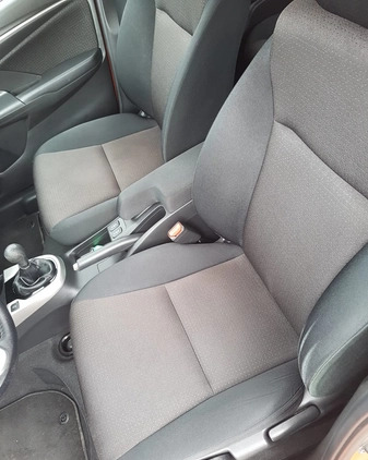 Honda Jazz cena 55900 przebieg: 92000, rok produkcji 2016 z Goleniów małe 704